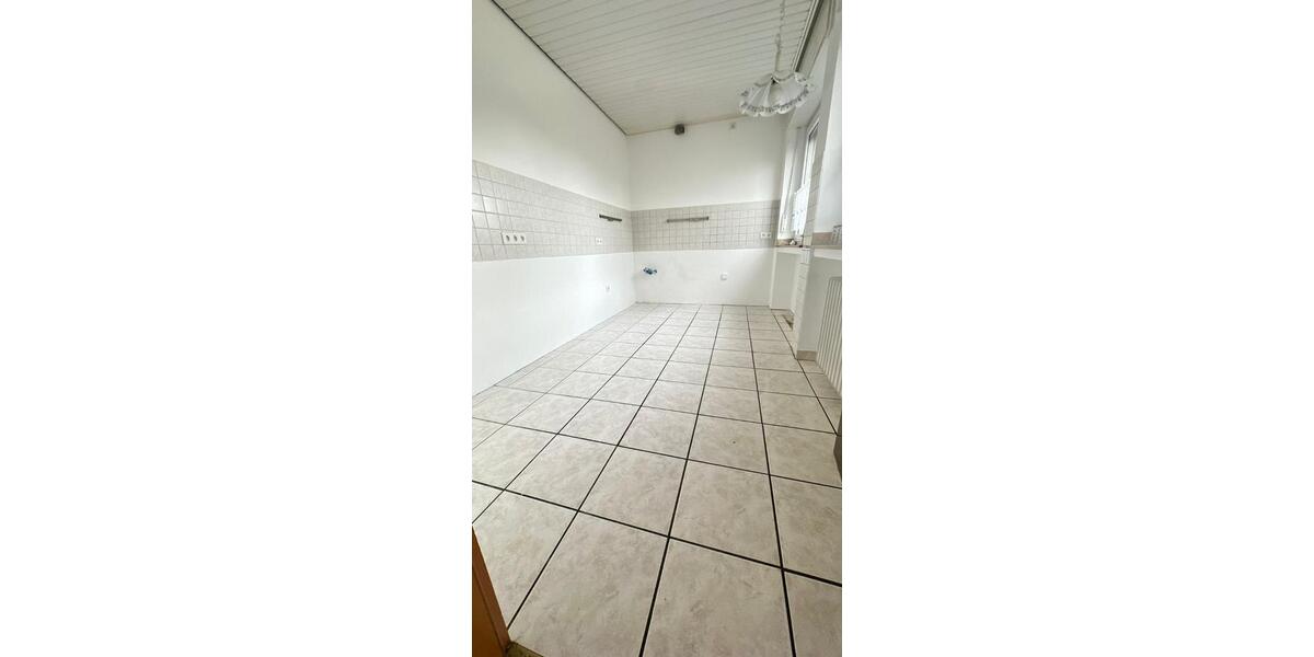 Reihenhaus Meerbusch Kierst - 5.5 Zimmer, 135 m&sup2;, 1.810&euro; | Angebot:25511647