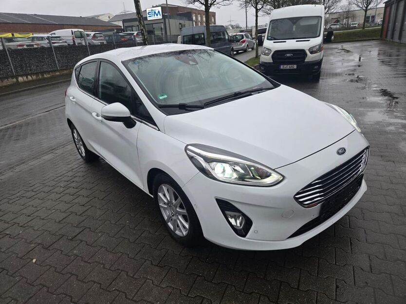 Ford Fiesta 134.800 km 9.990 € Gelsenkirchen 45884