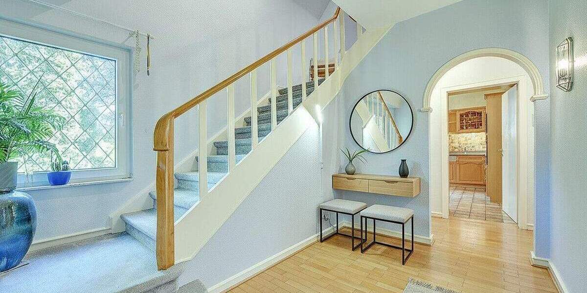 Großzügiges Einfamilienhaus mit weitläufigem Garten und Erweiterungspotenzial 6 zimmer