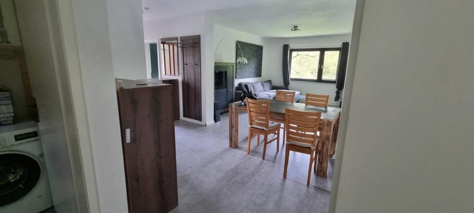 Terrassenwohnung Velbert Langenberg - 3 Zimmer, 110 m&sup2;, 750&euro; | Angebot:25478922