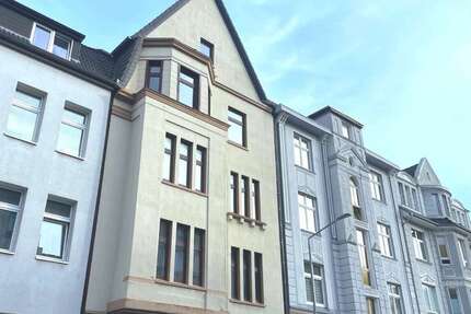 Haus Essen Stadtbezirk III - 12 Zimmer, 444 m&sup2;, 599.000&euro; | Angebot:26885497
