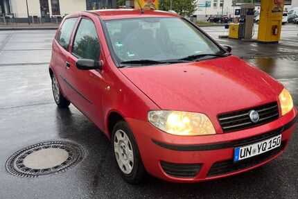Fiat Punto 215.000 km 570 € Gelsenkirchen 45894
