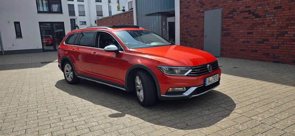 VW Passat Alltrack 272.000 km 9.000 &euro; Erkrath 40699