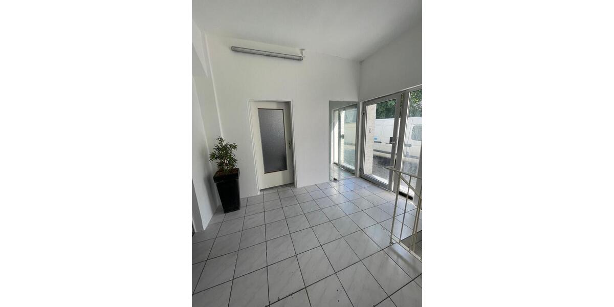 *„Gewerbefläche – Krefeld – Sofort“* zimmer