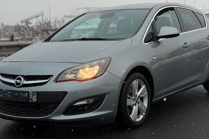 Opel Astra 145.000 km 3.999 &euro; Duisburg 47138