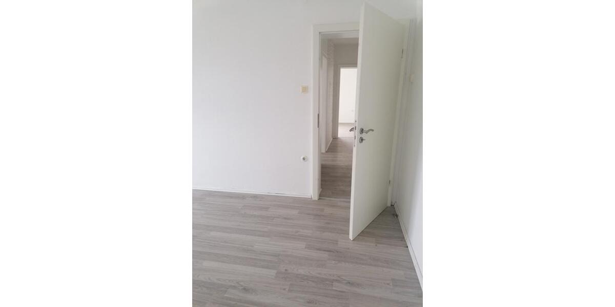 Etagenwohnung Mülheim an der Ruhr Rechtsruhr-Nord - 3 Zimmer, 77 m&sup2;, 500&euro; | Angebot:24391359