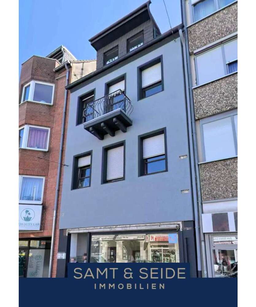 Haus zum Kaufen in Krefeld 470.000 € 276 m²