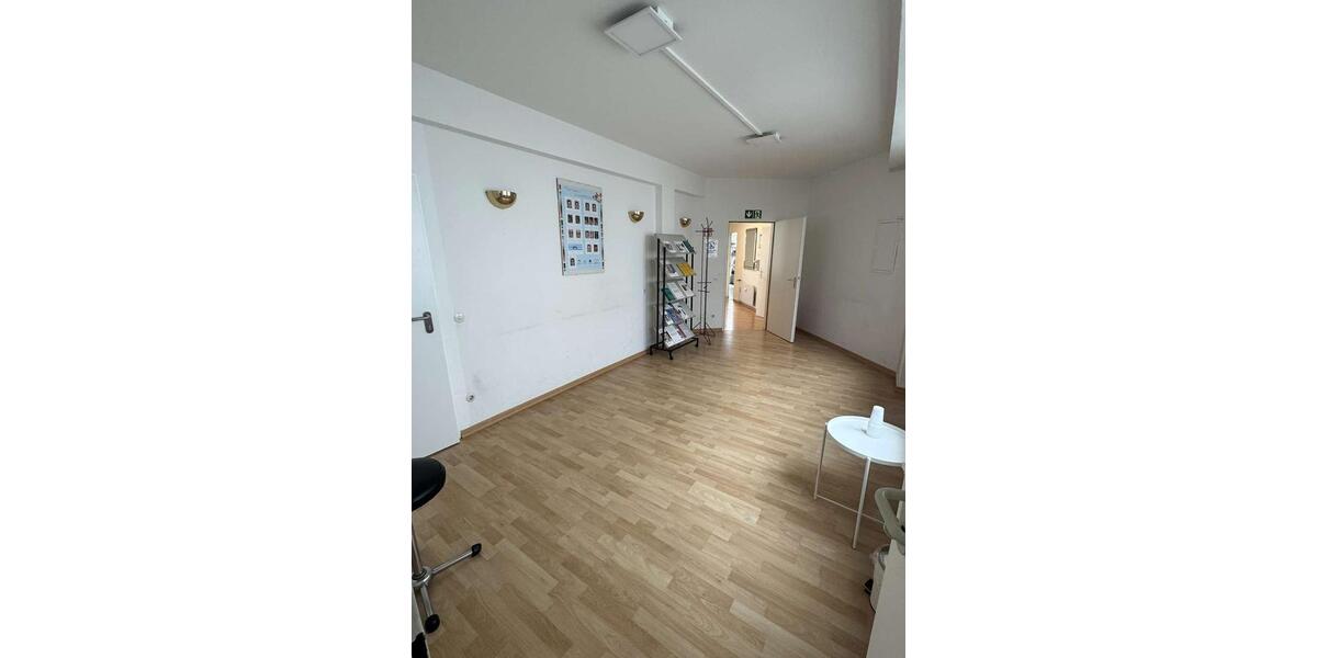 Gewerbeobjekt Düsseldorf Oberbilk - 1.850&euro; | Angebot:24984232