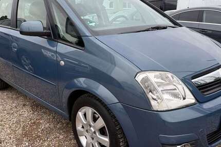 Opel Meriva 60.000 km 3.800 € Essen 45359