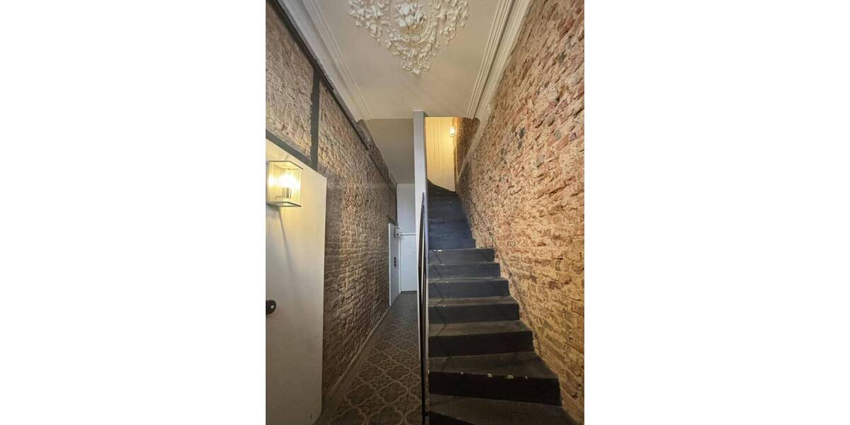 Mehrfamilienhaus, Wohnhaus Krefeld Cracau - 9 Zimmer, 265 m&sup2;, 380.000&euro; | Angebot:24037783