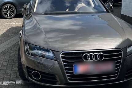 Audi A7 130.000 km 18.900 &euro; Duisburg 47226