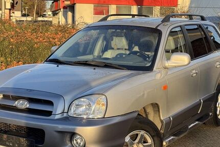 Hyundai SANTA FE 145.000 km 2.500 &euro; KREFELD 47798