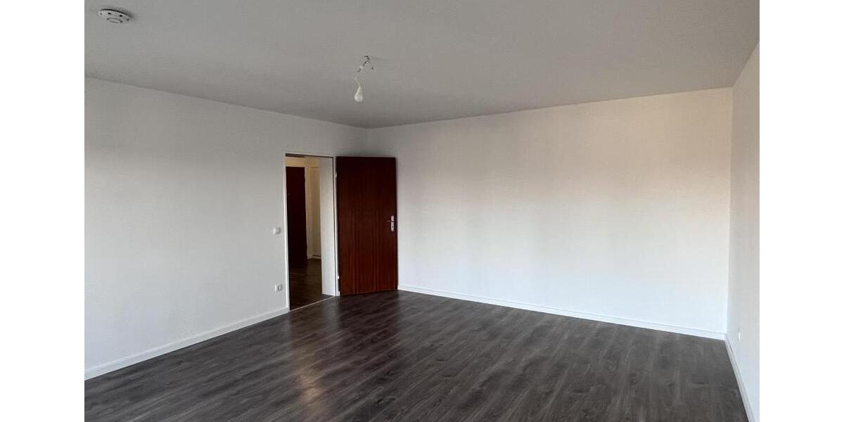 Etagenwohnung Essen Stadtbezirk IV - 3 Zimmer, 82 m&sup2;, 625&euro; | Angebot:26391511