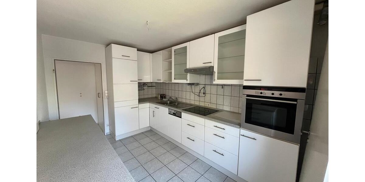 Etagenwohnung Krefeld Fischeln - 4 Zimmer, 120 m&sup2;, 1.260&euro; | Angebot:26395053