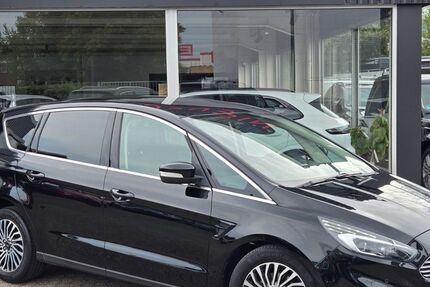 Ford S-Max 138.895 km 19.900 € Krefeld 47803