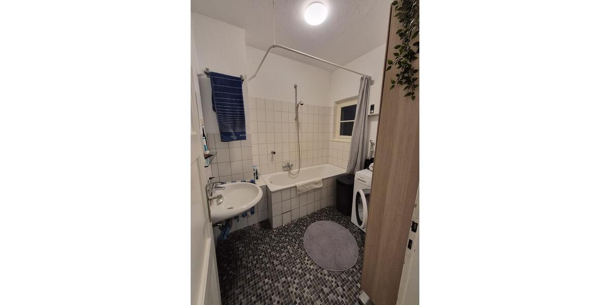 Etagenwohnung Duisburg Duisburg-Mitte - 2 Zimmer, 55 m&sup2;, 633&euro; | Angebot:26380593