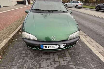 Opel Tigra 88.400 km 1.300 &euro; moers 47441