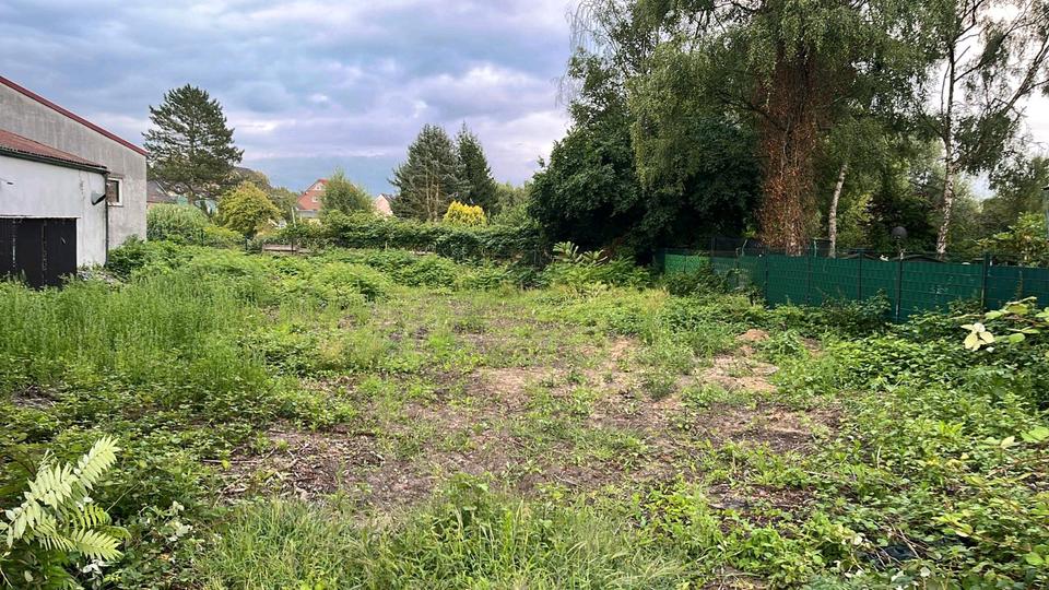 2000 qm Stellfläche zu vermieten zimmer