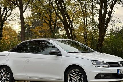 VW Eos 84.093 km 14.900 &euro; Krefeld 47802