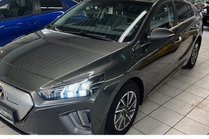 Hyundai IONIQ 29.200 km 21.350 &euro; Wesel 46485