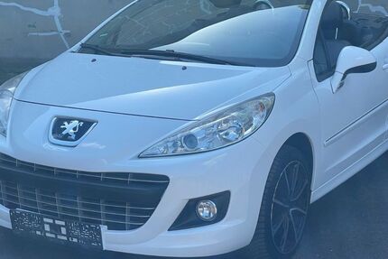 Peugeot 207 120.456 km 5.350 &euro; Krefeld 47799