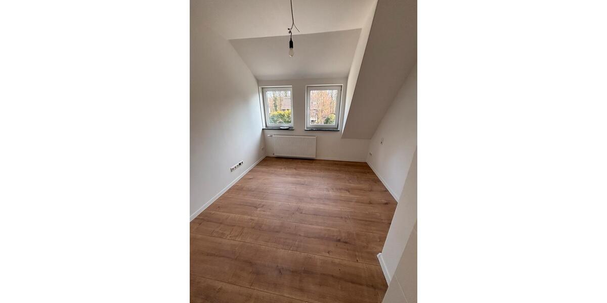 Doppelhaushälfte Mülheim an der Ruhr Menden-Holthausen - 3 Zimmer, 105 m&sup2;, 1.900&euro; | Angebot:25268694