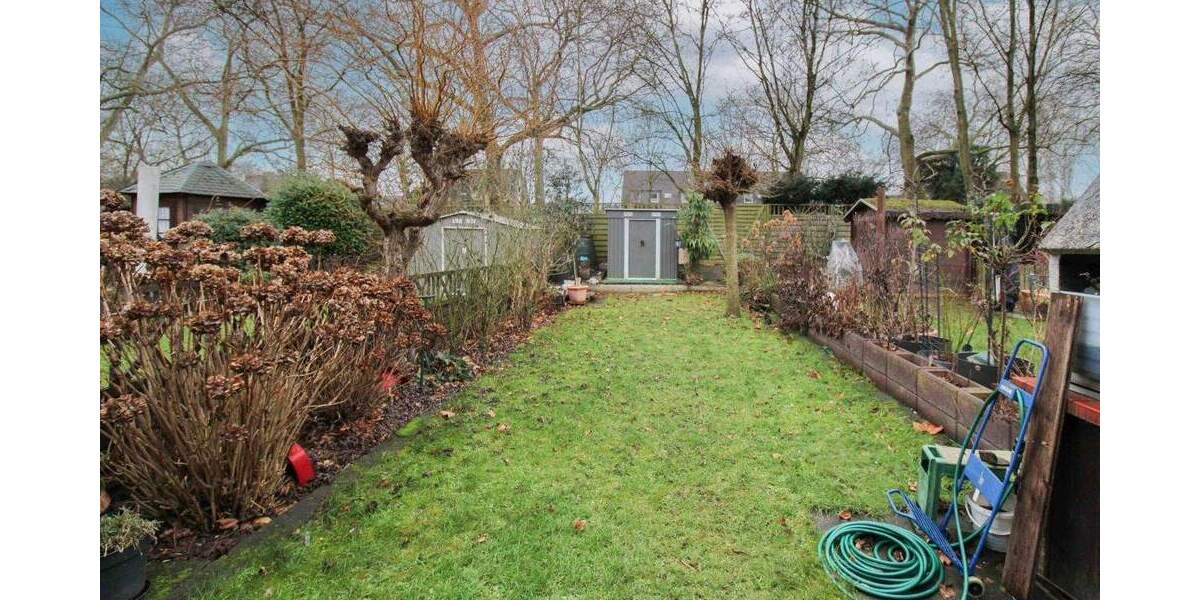 Reihenmittelhaus Duisburg Neumühl - 4 Zimmer, 110 m&sup2;, 255.000&euro; | Angebot:25400464