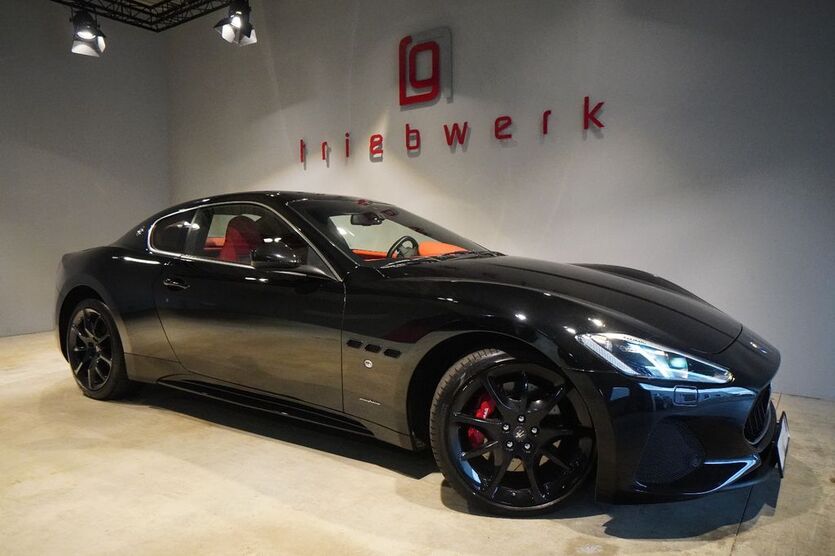 Maserati Granturismo 18.000 km 81.941 € Duisburg 47228