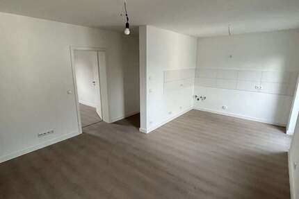 Wohnung zum Mieten in Krefeld 590 € 53.43 m² 2 zimmer