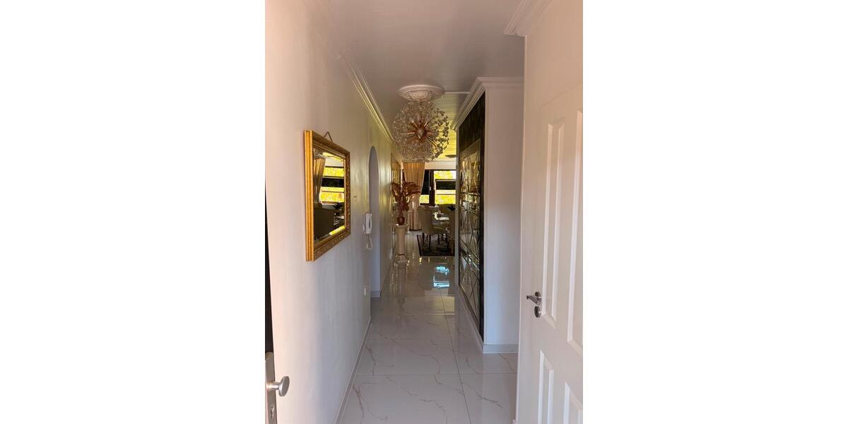 Etagenwohnung Oberhausen - 3 Zimmer, 104 m&sup2;, 330.000&euro; | Angebot:27266497