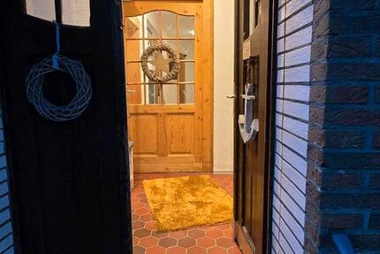 ländliche Lage, 6 Zimmer Küche, Diele, Bad 5 zimmer