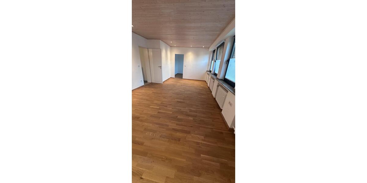 Etagenwohnung Recklinghausen Hillerheide - 3.5 Zimmer, 120 m&sup2;, 1.500&euro; | Angebot:26200600