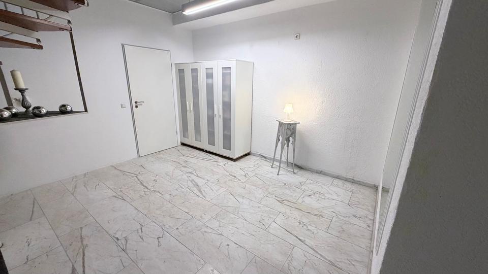 Beauty-Raum im Friseursalon 40 m² zimmer