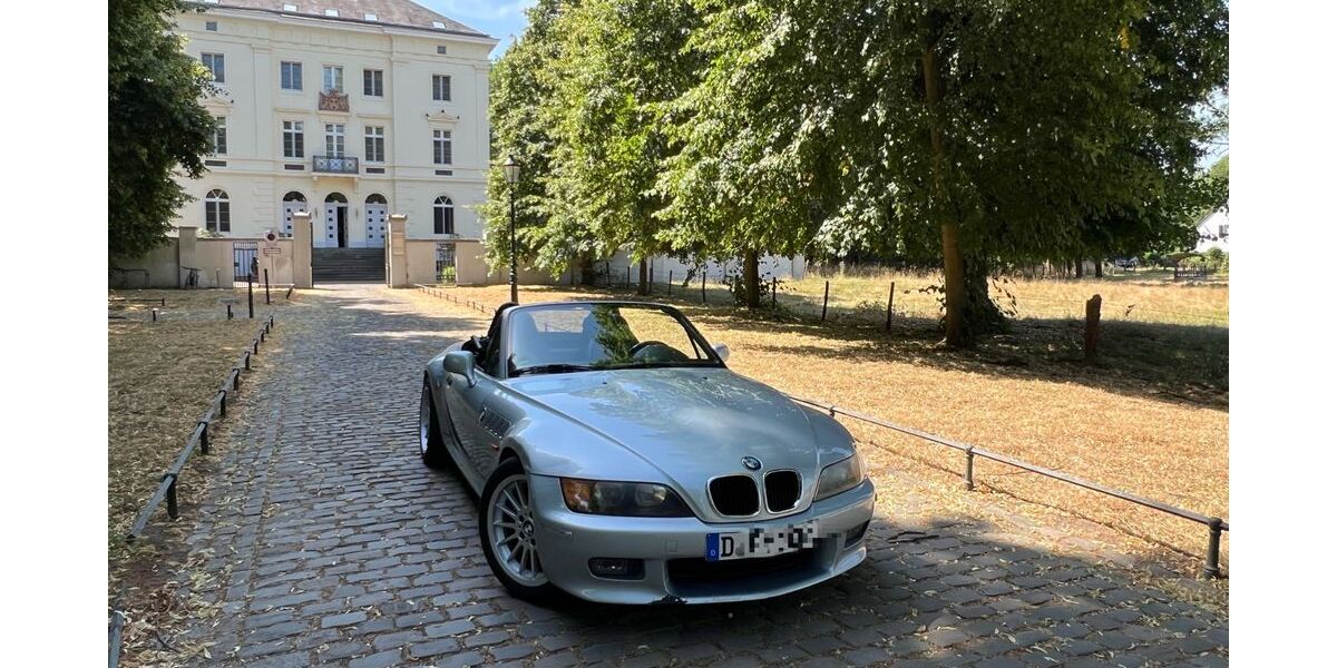 BMW Z3 153.475 km 15.950 &euro; Düsseldorf 40589