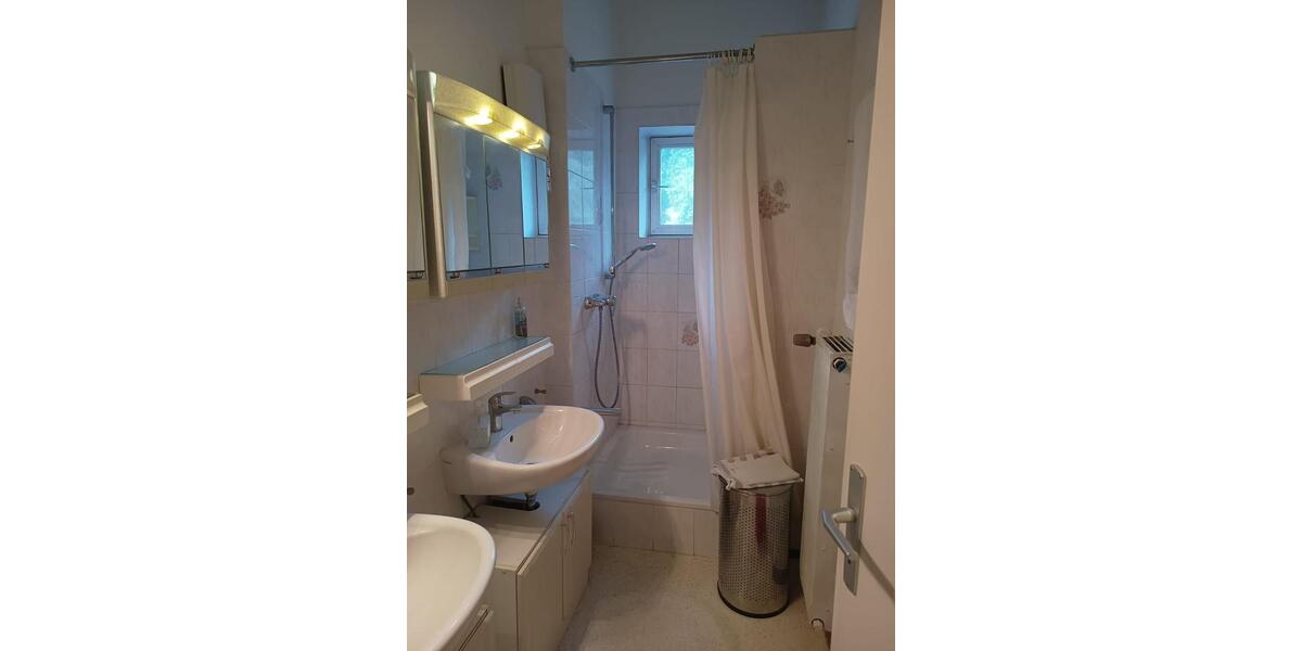 Reihenhaus Voerde (Niederrhein) - 7 Zimmer, 160 m&sup2;, 299.000&euro; | Angebot:27096180