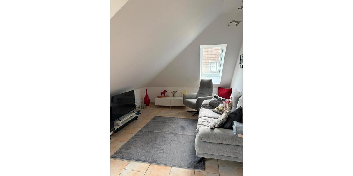 Dachgeschoßwohnung Herne Wanne-Bickern - 3.5 Zimmer, 87 m&sup2;, 900&euro; | Angebot:26165943