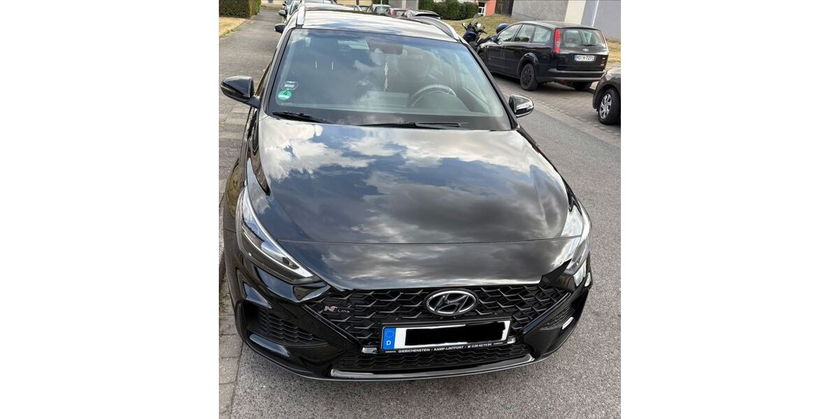 Hyundai i30 20.000 km 22.500 &euro; Kamp-Lintfort 47475