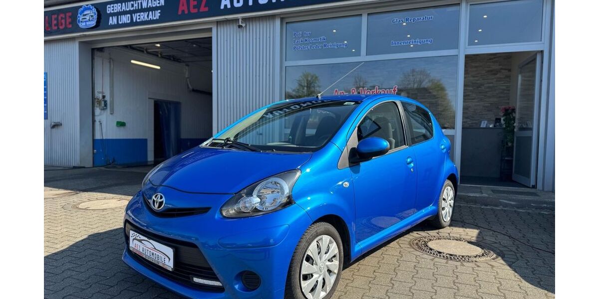 Toyota Aygo (X) 63.415 km 5.950 &euro; Ratingen (Nähe Düsseldorf) 40883