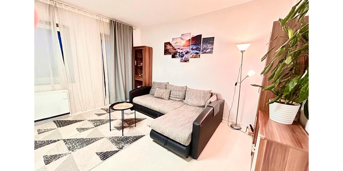 Möblierte 2-Zimmer-Wohnung mit Balkon am Volksgarten 2 zimmer