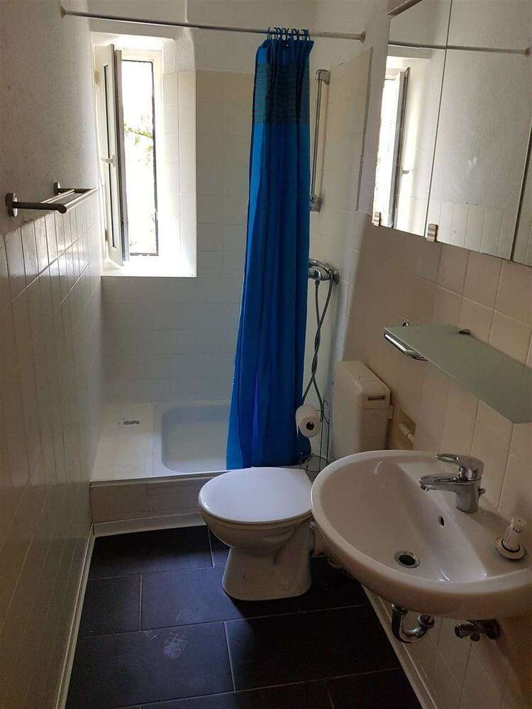Wohnung zum Mieten in Oberhausen 275 € 39 m²