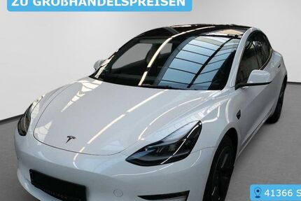 Tesla Model 3 81.910 km 26.690 &euro; Krefeld 47829