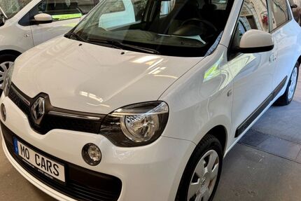 Renault Twingo 30.000 km 7.490 € Ratingen 40878