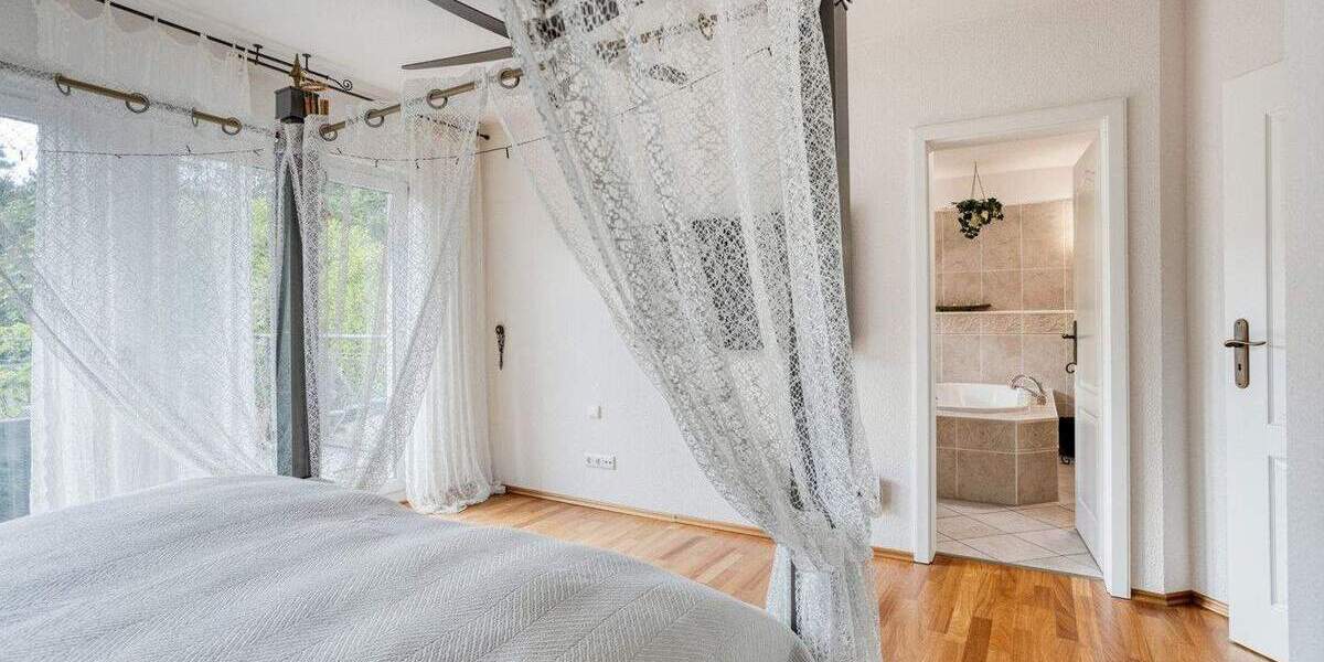 Einfamilienhaus Meerbusch Büderich - 6 Zimmer, 274 m&sup2;, 2.350.000&euro; | Angebot:25389356