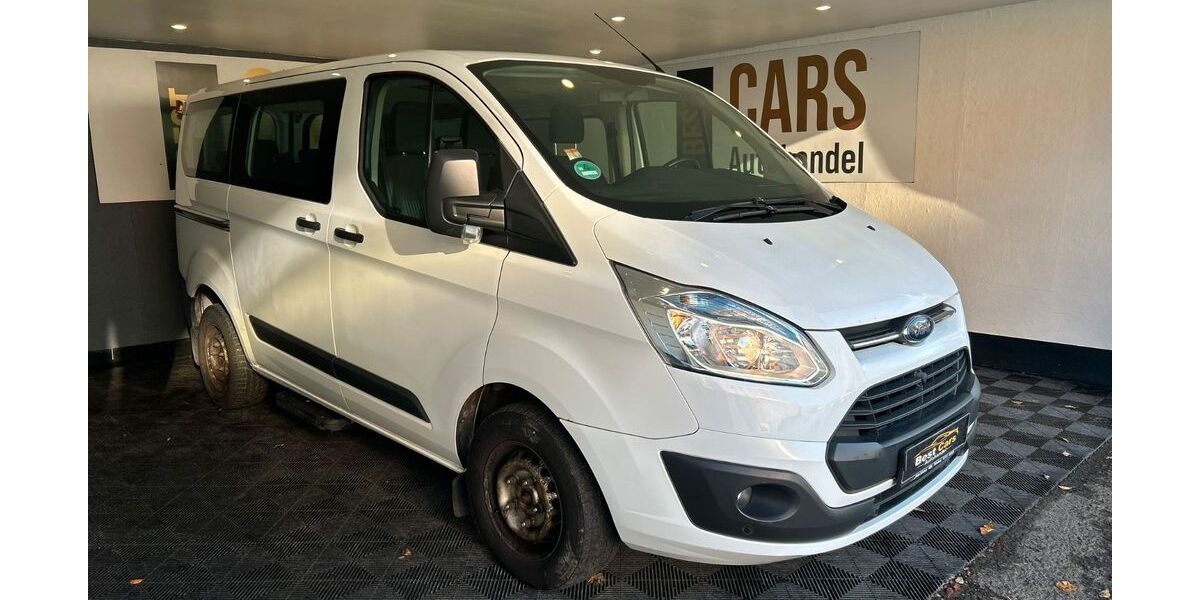 Ford Transit 208.000 km 8.900 &euro; Bochum 44805