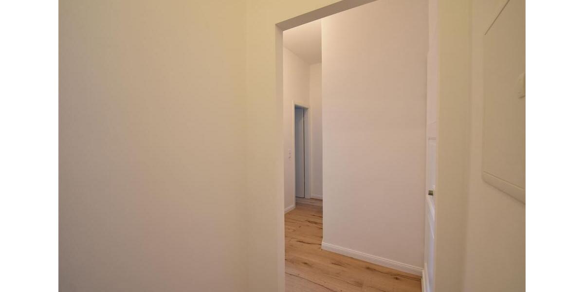 Etagenwohnung Düsseldorf Heerdt - 2 Zimmer, 75 m&sup2;, 1.250&euro; | Angebot:22619460