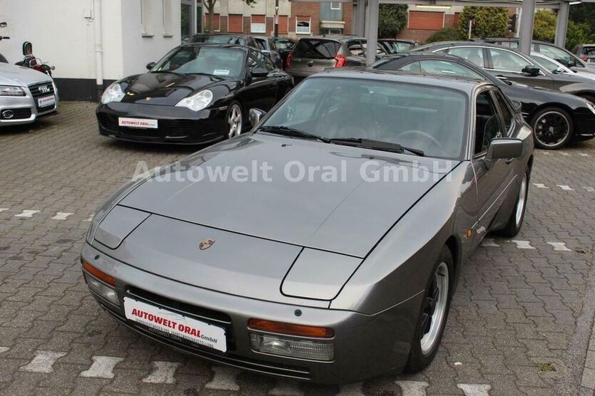 944