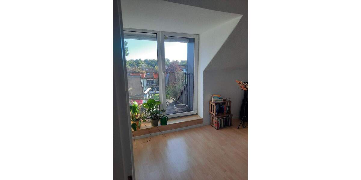 Etagenwohnung Essen Haarzopf - 3 Zimmer, 60 m&sup2;, 670&euro; | Angebot:25370982