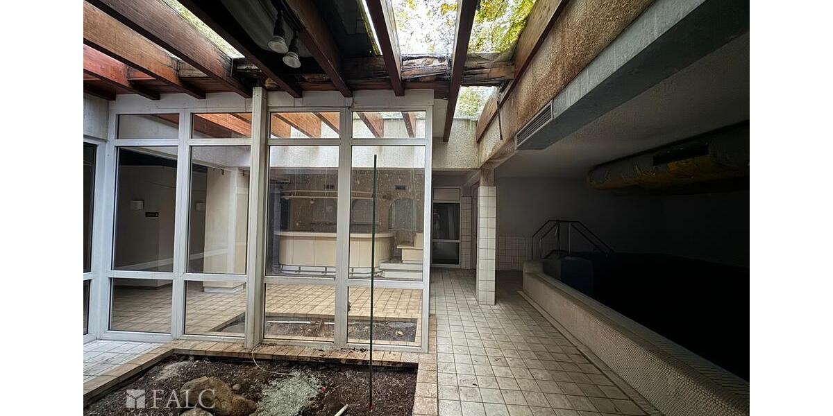 Gewerbeeinheit mit großem Potenzial – Ehemals als Bäder-Rehazentrum genutzt zimmer