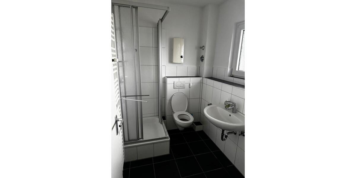 Tagesmieter in Rheinhausen. 2 zimmer