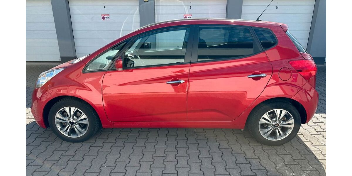 Kia Venga 57.800 km 8.900 &euro; Duisburg 47058